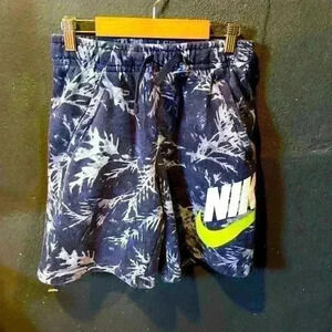 Boys Nike Blue White Tie Dye Cotton Shorts Large